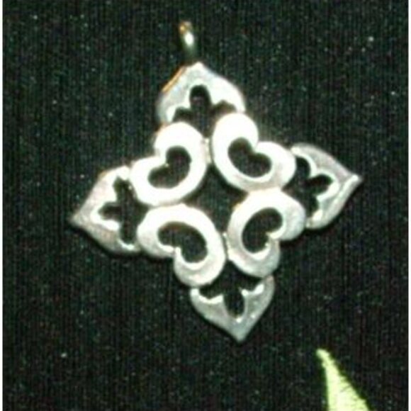 Sterling Silver Fleur De Lis Pointed Square Pendant - Picture 5 of 15